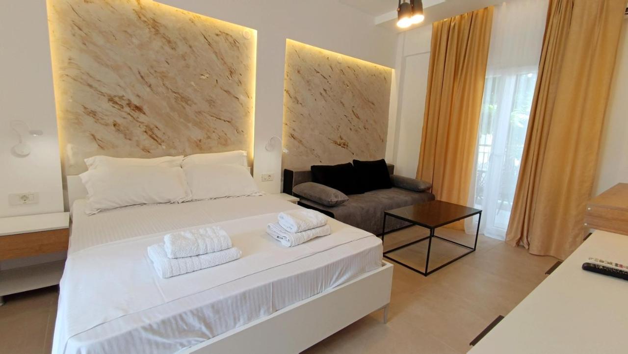 Porto Studios Pefkohori ภายนอก รูปภาพ