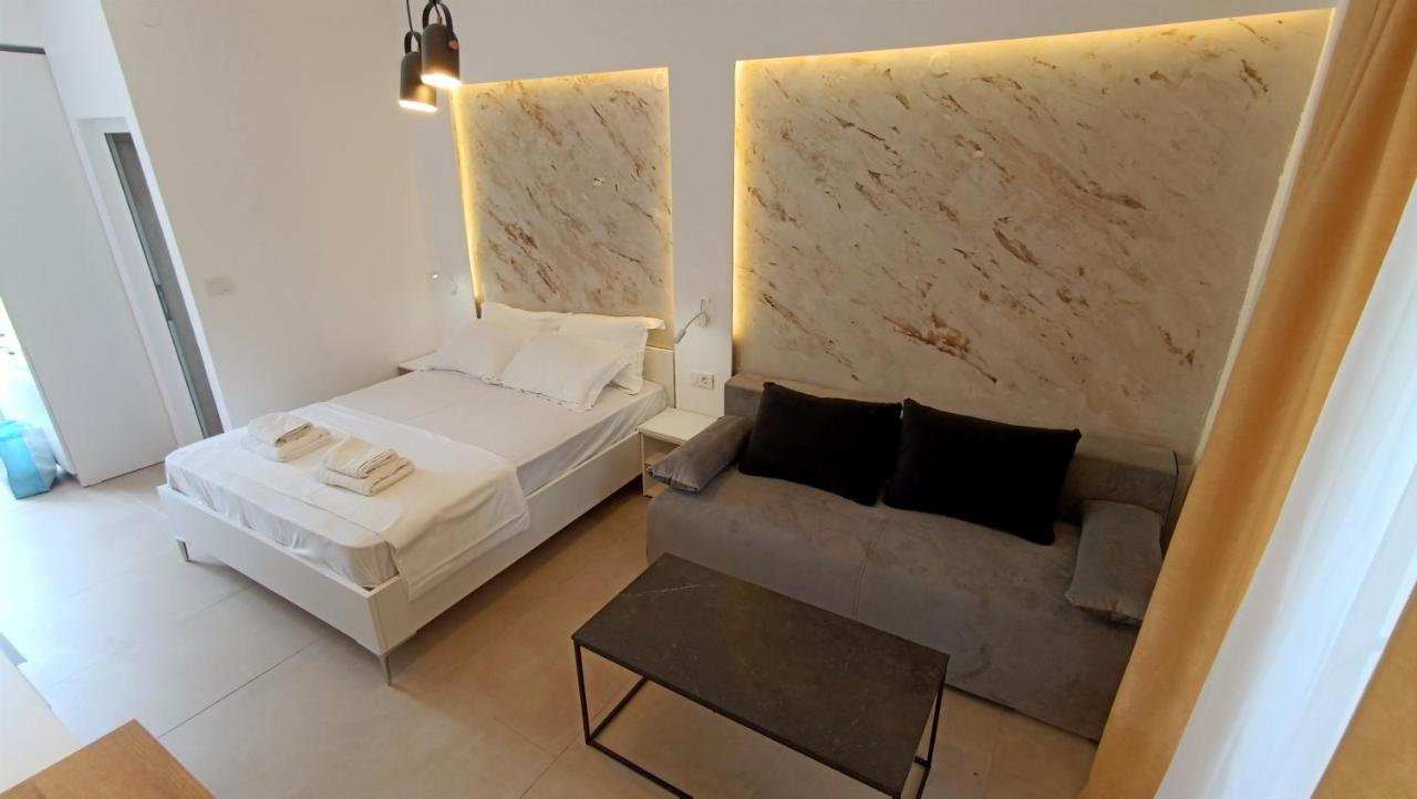 Porto Studios Pefkohori ภายนอก รูปภาพ